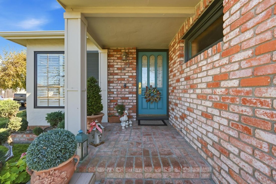 House in South San Francisco, California, United States 3 - 19123855