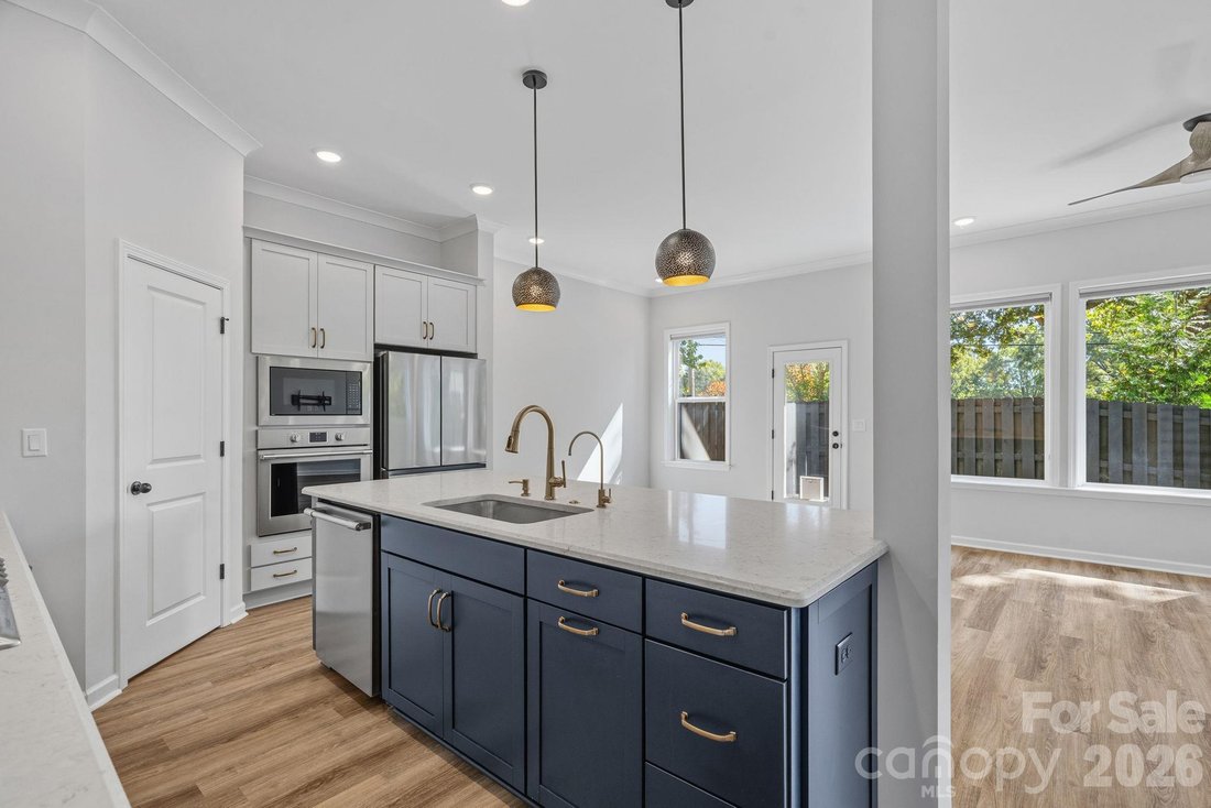 Villa in Cornelius, North Carolina, United States 5 - 19129328