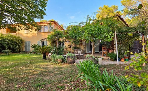 Villa en Lambesc, Provenza-Alpes-Costa Azul, Francia 1