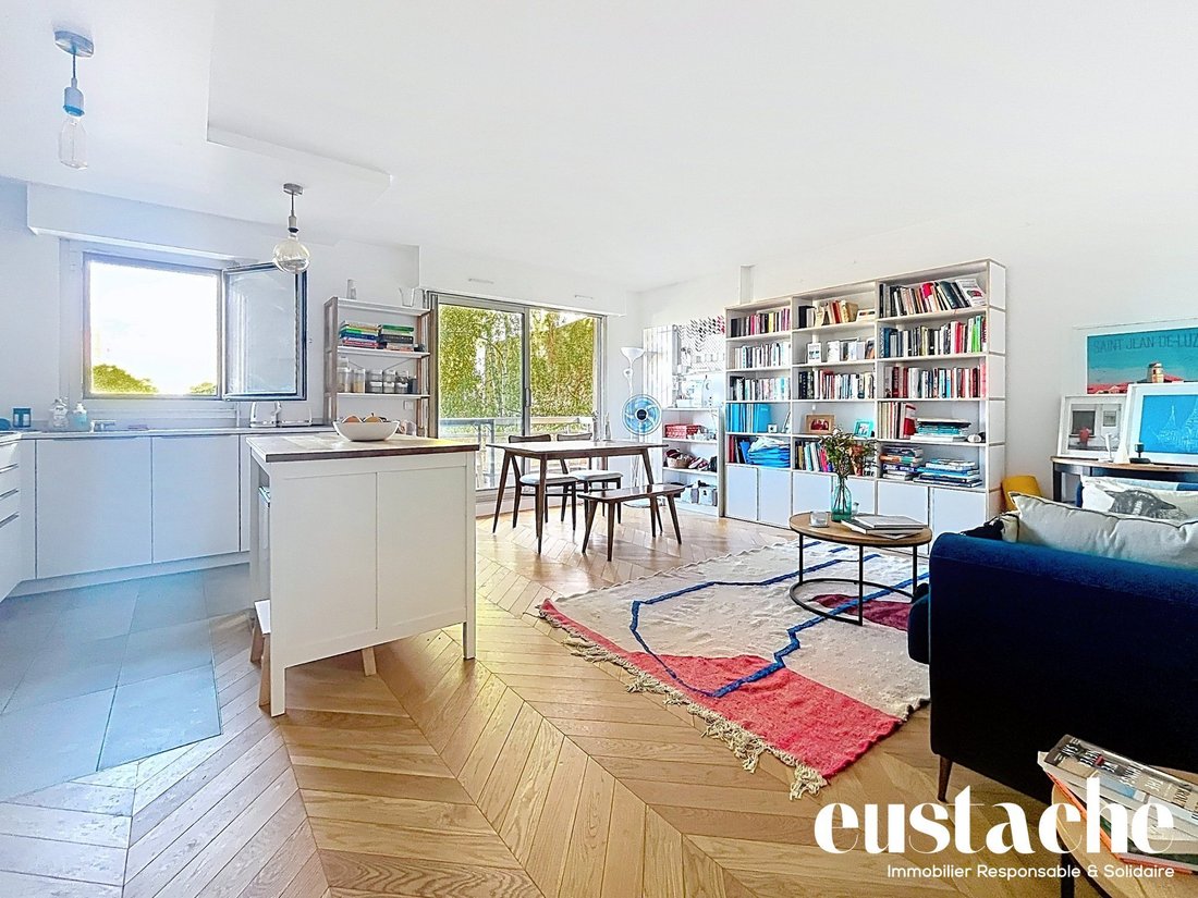 Appartement à Les Lilas, Île-de-France, France 1 - 19128089