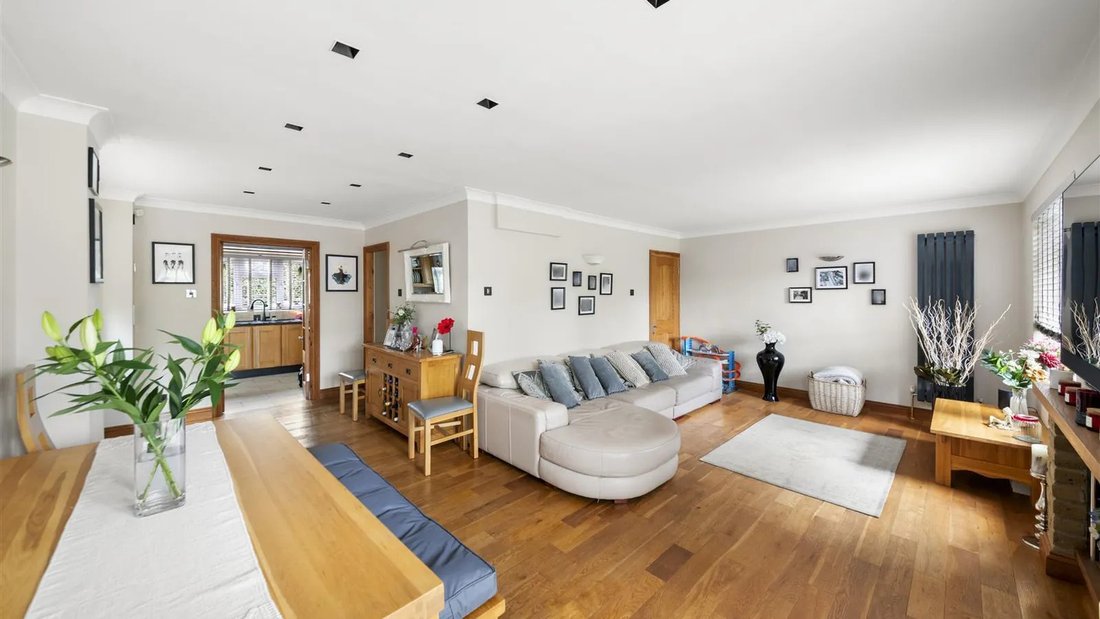 Haus in North Hillingdon, Hillingdon, England 2 - 19121713