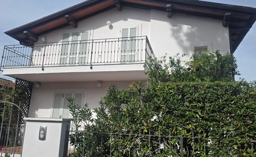 Villa en Pietrasanta, Toscana, Italia 1