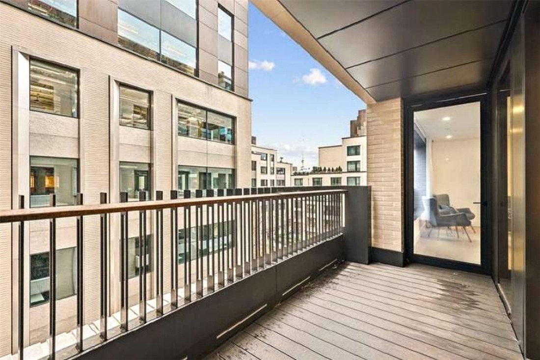 Apartment in Soho, England 4 - 19130778
