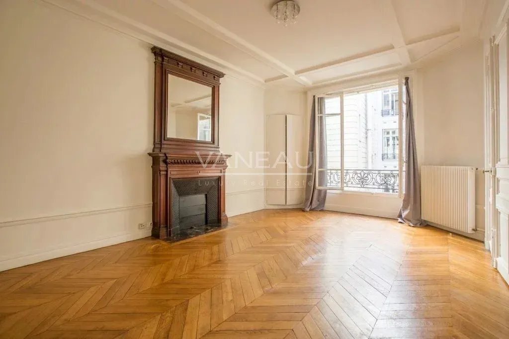 Apartment in Gros Caillou, Paris 7e Arrondissement, Paris 3 - 19126667