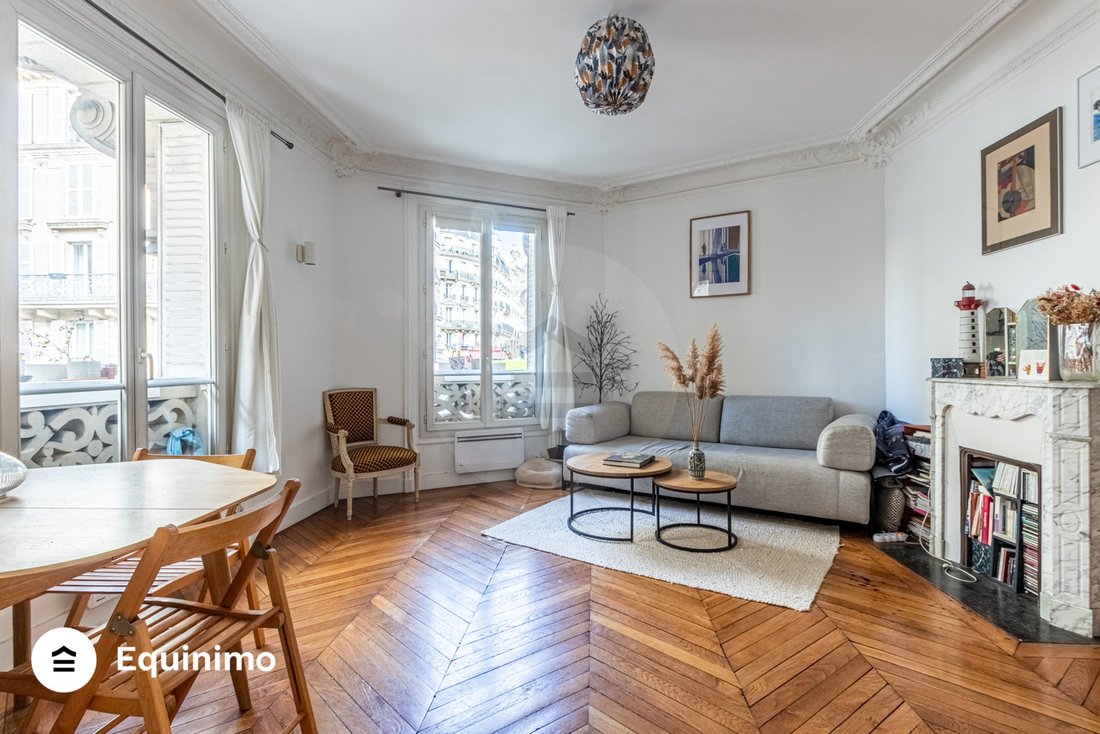 Apartment in Grange Aux Belles-Terrage, Paris 10e Arrondissement, Paris 1 - 19126325