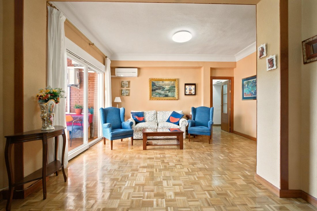 Wohnung in Tetuán, Madrid, Spanien 4 - 19128468