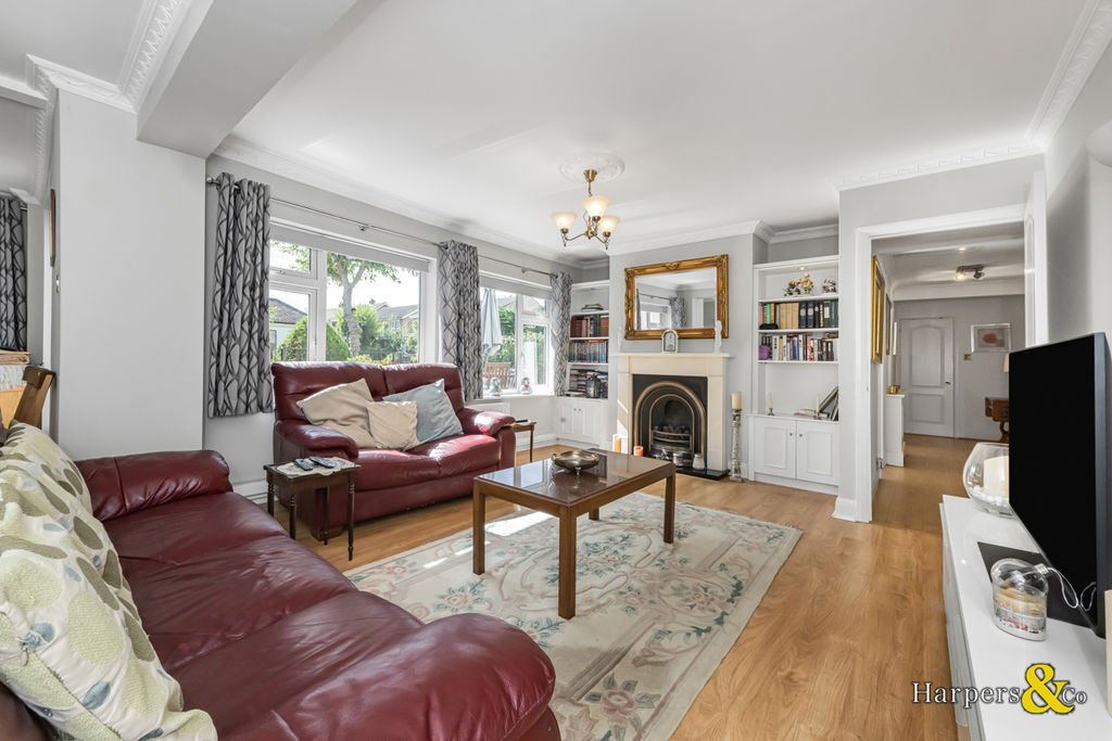 Bungalow in Old Bexley, London Borough of Bexley, England 2 - 19128477