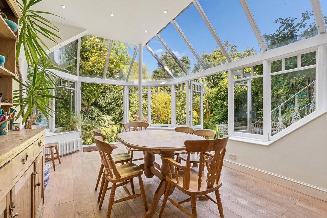 House in Childs Hill, Barnet, England 5 - 19130820