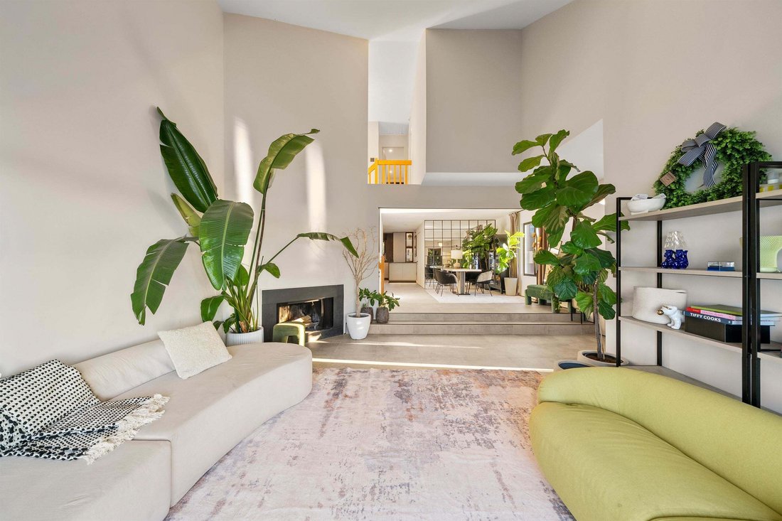 Townhouse in Secaucus, New Jersey, United States 4 - 19120849