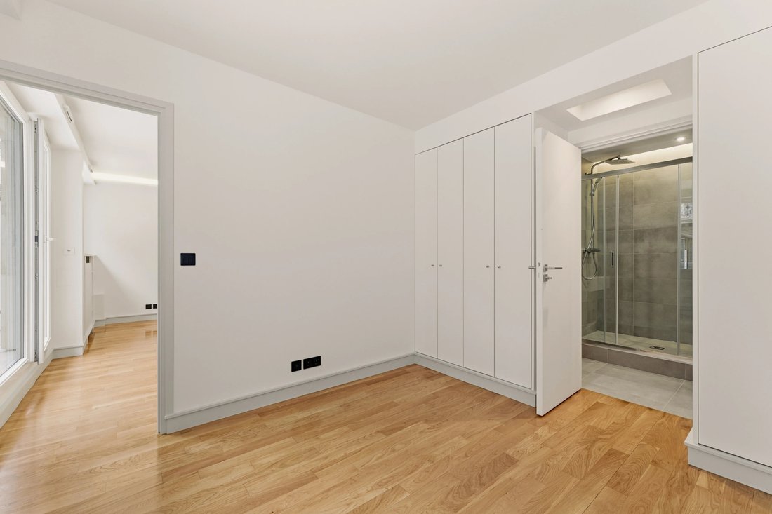Apartment in Legendre-Lévis, Paris 17e Arrondissement, Paris 4 - 19121722