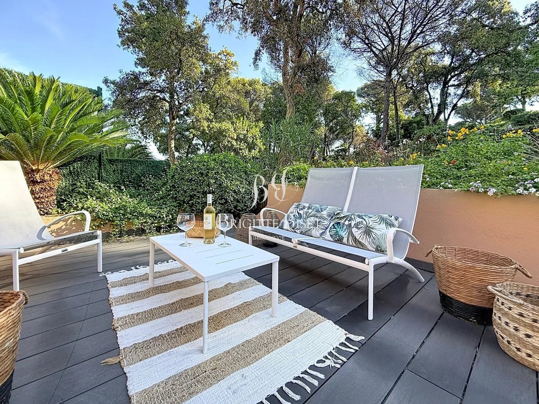 Villa a Nartelle-Noyer-Bellevue-bd dei Sardinaux, Sainte-Maxime, Francia 2 - 19126286