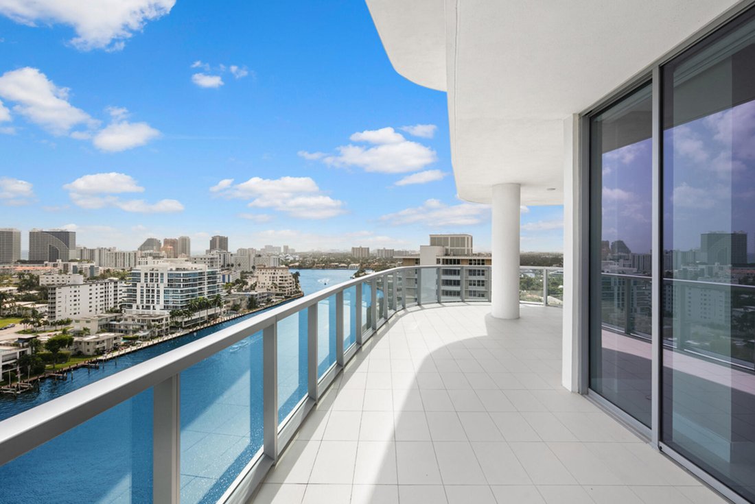 Condo in Fort Lauderdale, Florida, United States 2 - 19135658