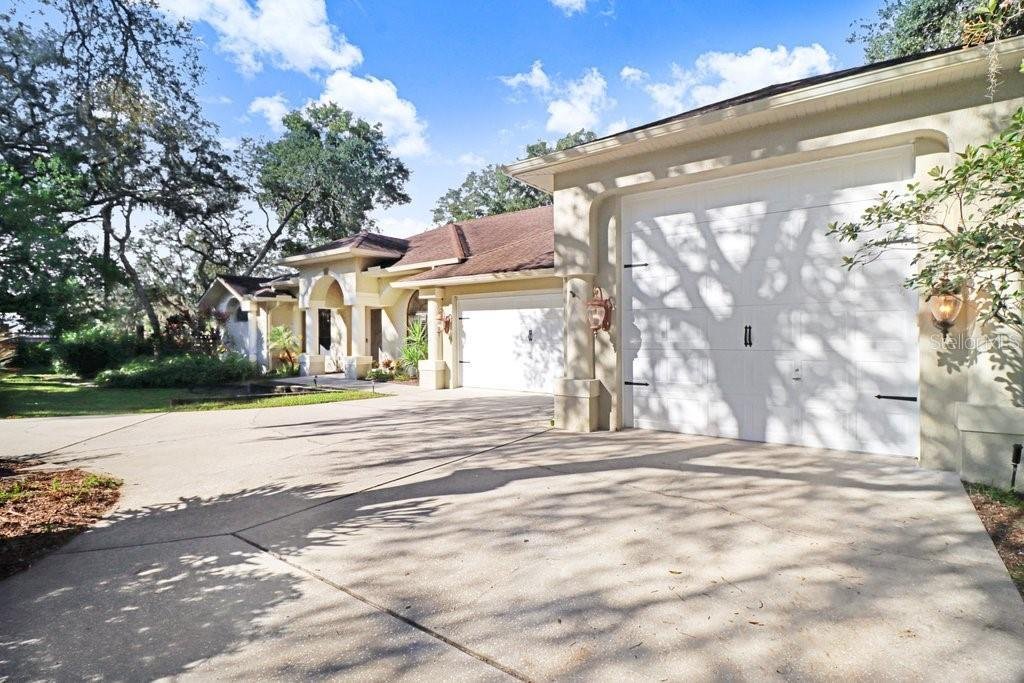 Maison à New Port Richey, Floride, États-Unis 4 - 19123474