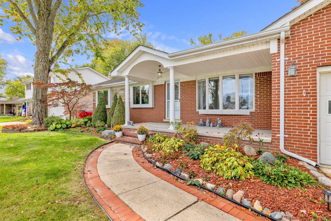 Maison à Mount Clemens, Michigan, États-Unis 2 - 19133980