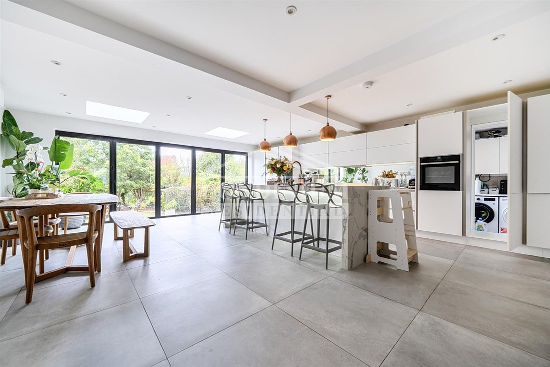 Casa a Bushey, Hertsmere, Inghilterra 5 - 19124450