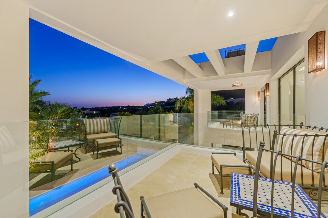 Villa in Nueva Andalucia, Marbella, Spain 3 - 19133899