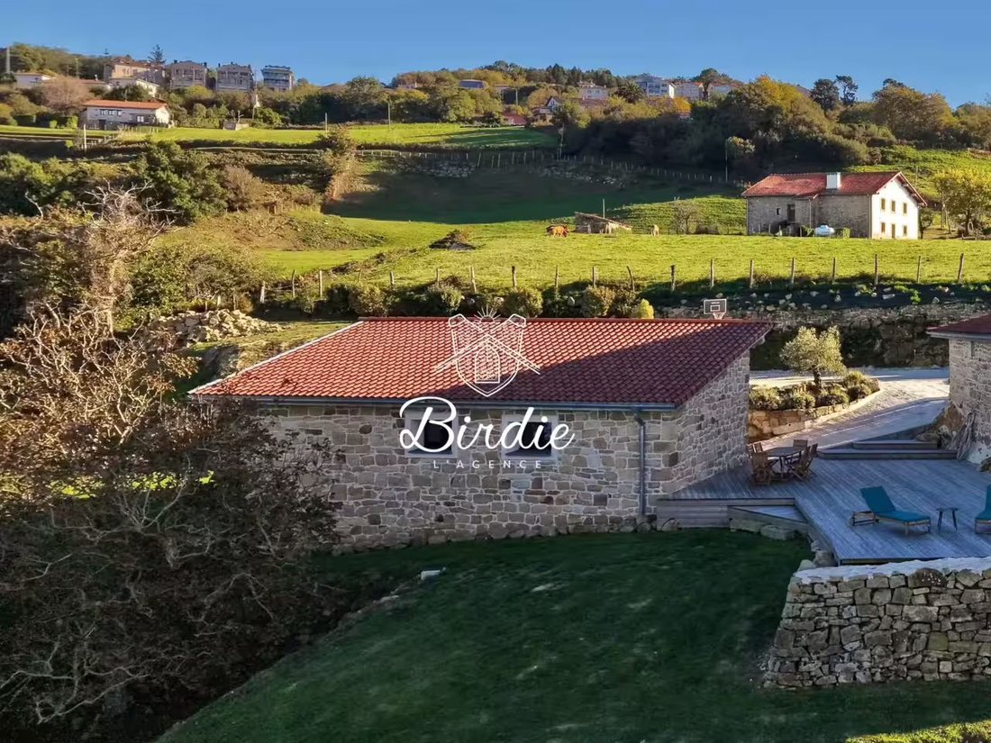 Villa in Mendebaldea, Donostia-San Sebastián, Spanien 2 - 19133761