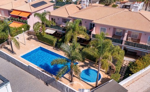 Residenza a Olhos de Agua, Algarve, Portogallo 1