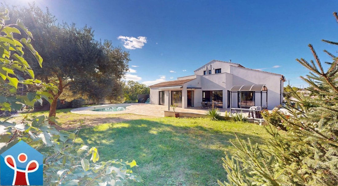 Villa in Ancien Hôpital, Beziers, France 1 - 19132471