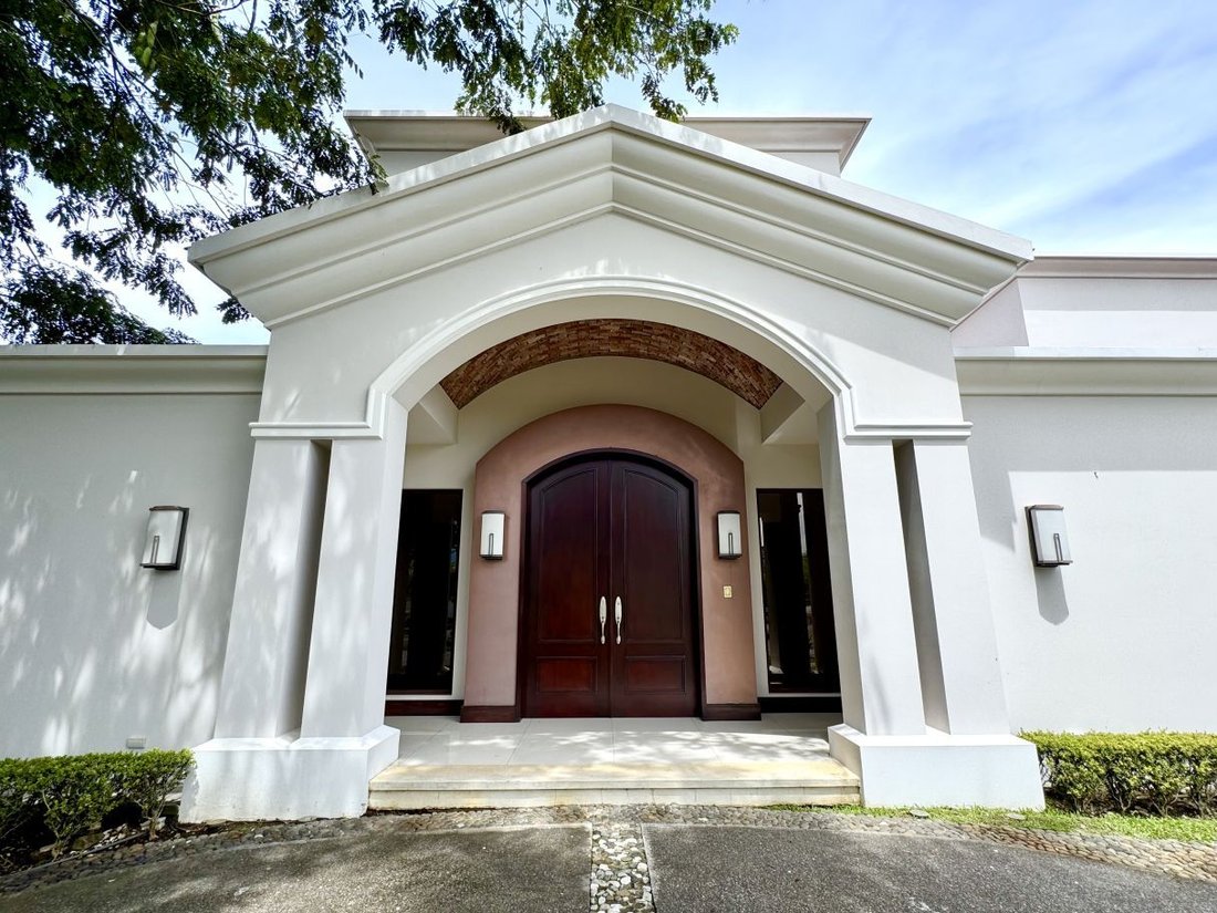 Casa a Santa Ana, San José, Costa Rica 2 - 19129301