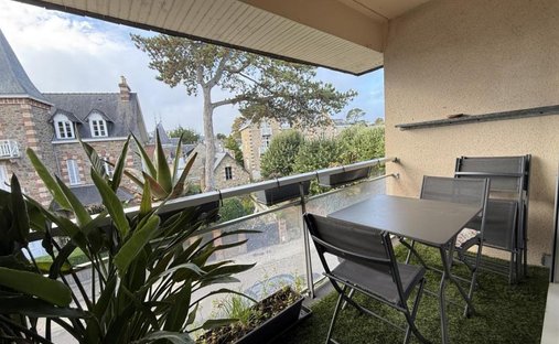 Wohnung in Centre Ville, Dinard, Frankreich 1