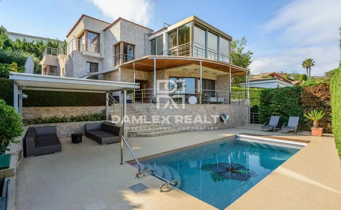 Casa en Lloret de Mar, Cataluña, España 1 - 12403534