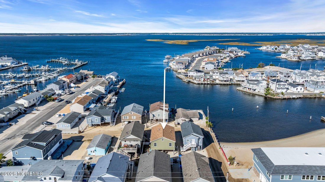 House in Lavallette, New Jersey, United States 4 - 19130578