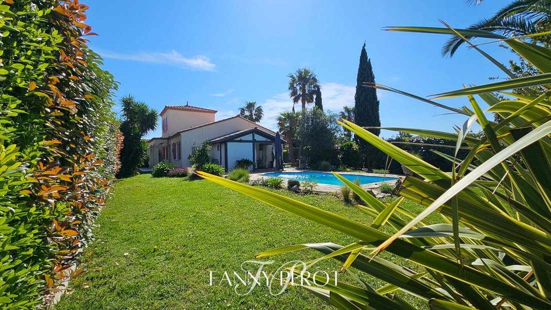 Villa a Saint-Cyprien, Occitania, Francia 1 - 19127062