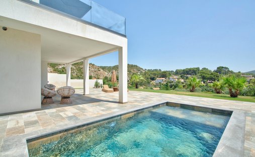 Villa à Centre-Pie d'Autry, Allauch, France 1