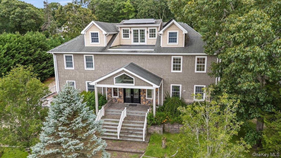 House in Hampton Bays, New York, United States 1 - 18766531