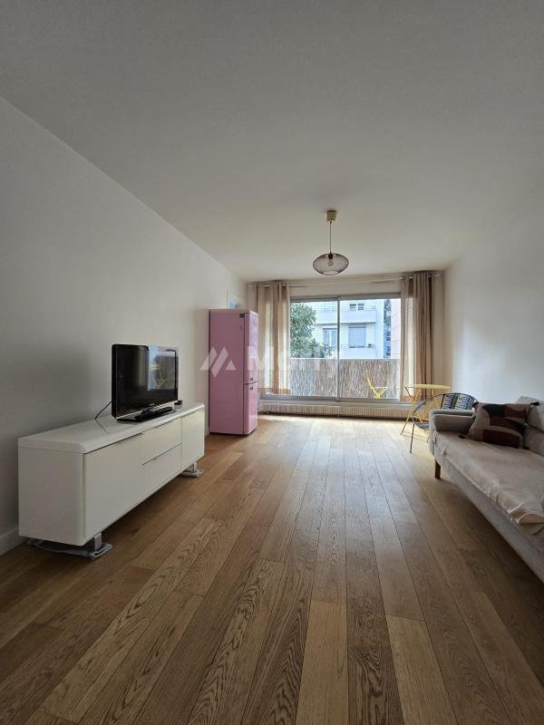 Appartement à Grenier–Point du Jour, Boulogne-Billancourt, France 5 - 19123046