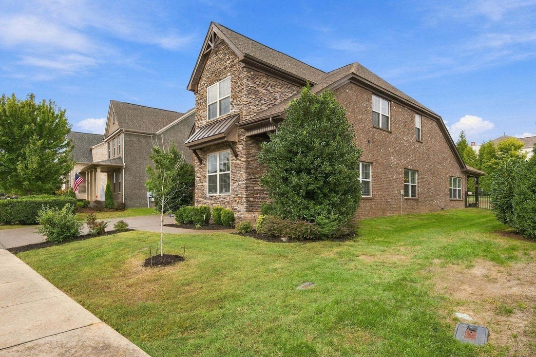 House in Gallatin, Tennessee, United States 2 - 19125206