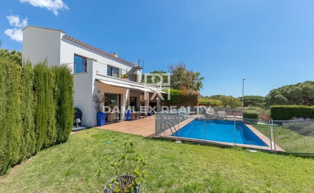 Maison à Sant Feliu de Guíxols, Catalogne, Espagne 2 - 14988726