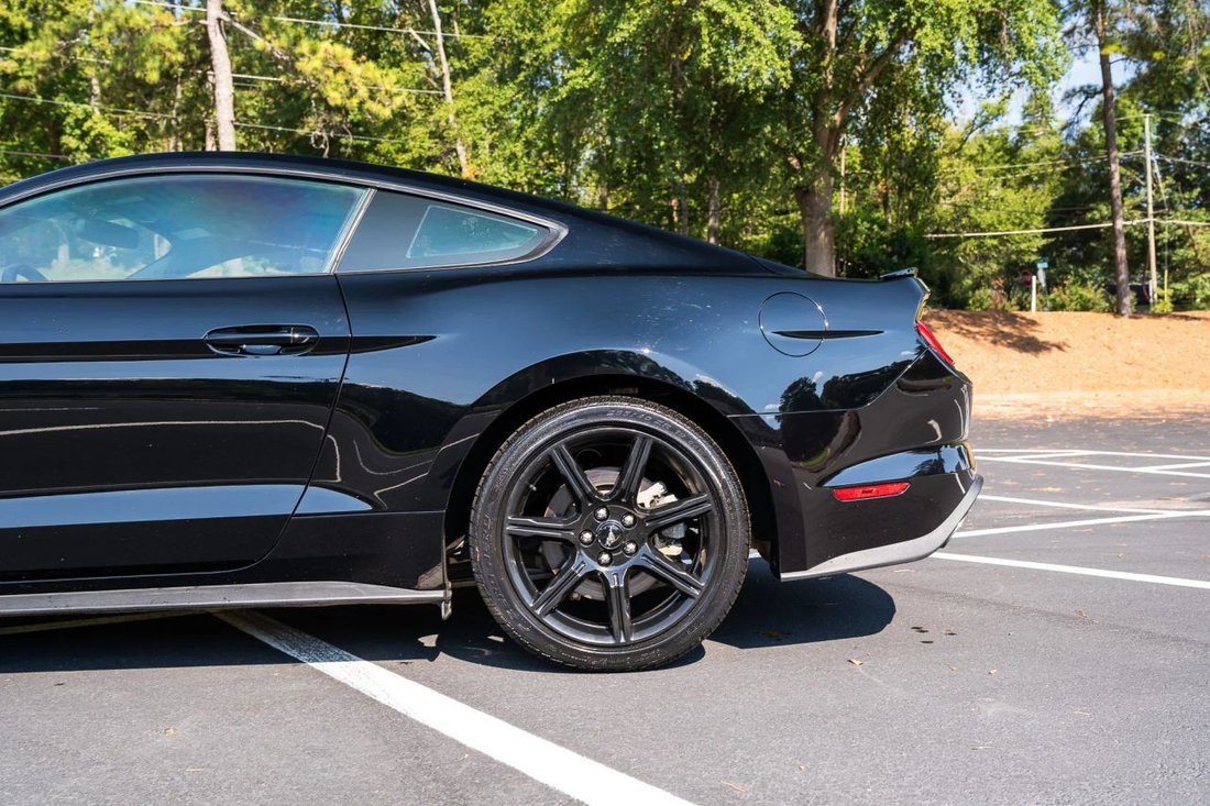 Coupe in Marietta, GA, United States 5 - 19127225