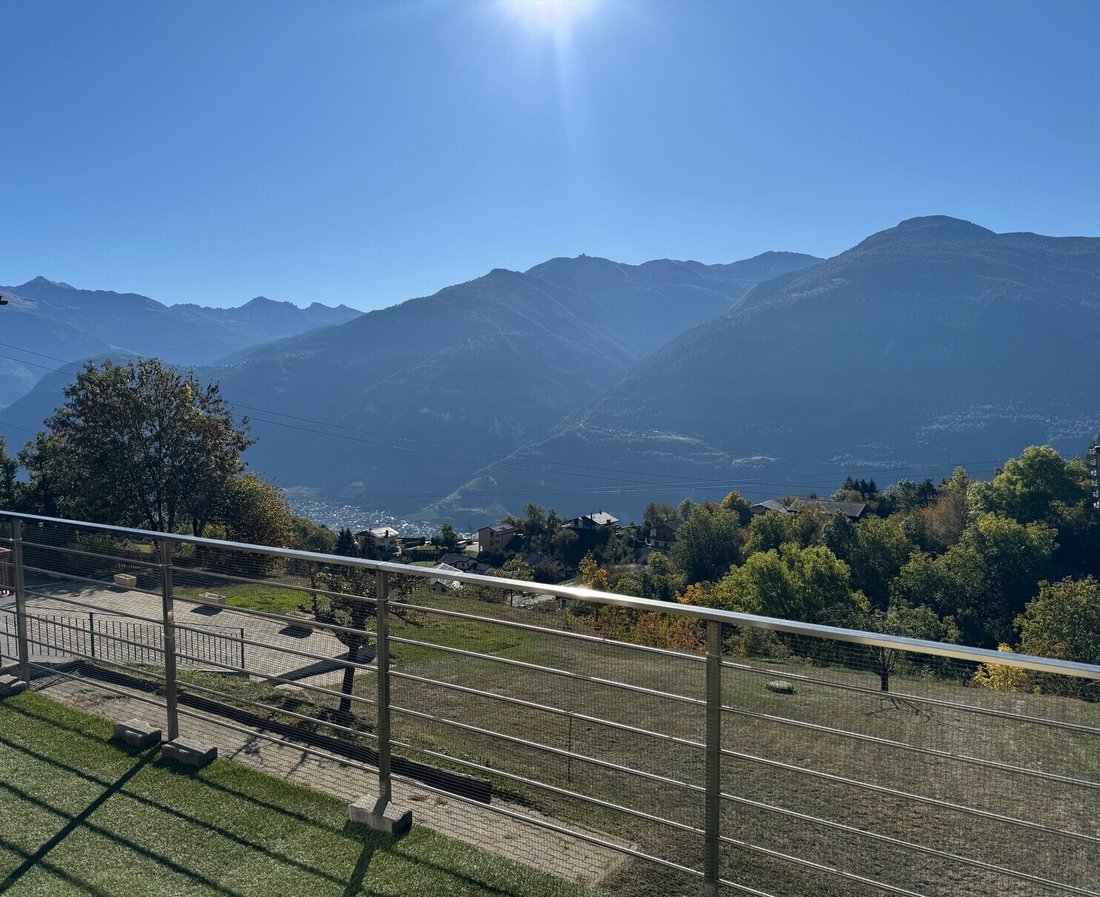 Casa a Chermignon, Crans-Montana, Svizzera 1 - 19124251