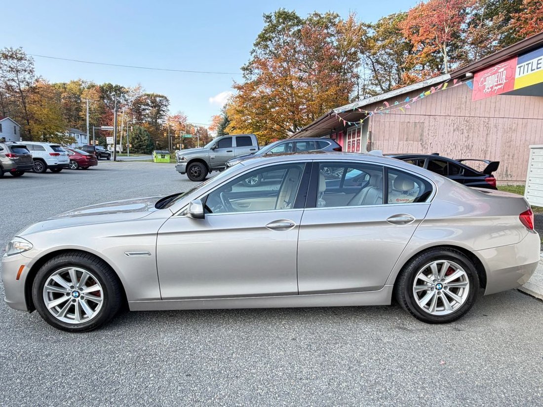 Sedan in Tobyhanna, PA, United States 2 - 19127280