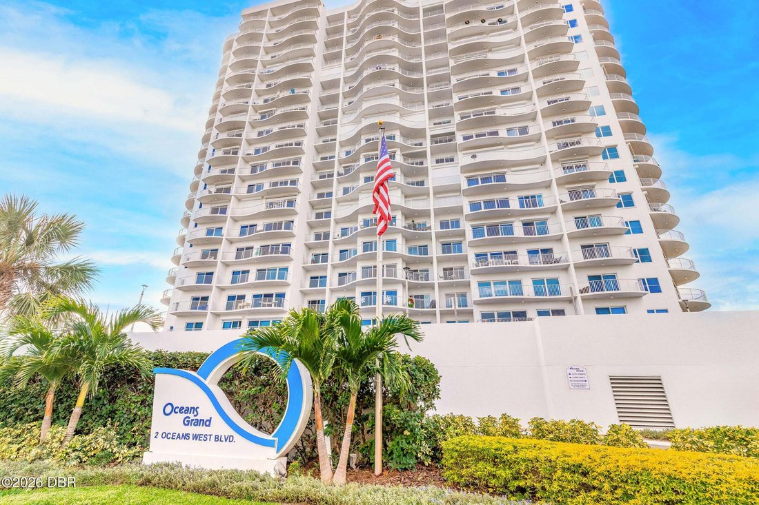 Condo in Daytona Beach, Florida, United States 1 - 19136184
