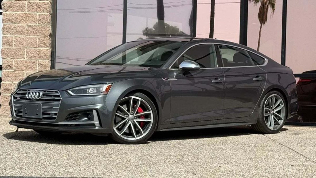 Sedan in Tucson, AZ, United States 2 - 19133808