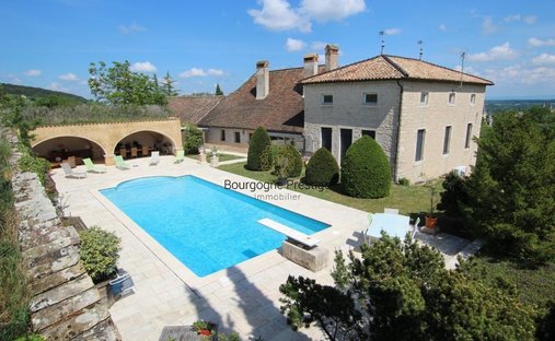 Haus in Centre Ville, Tournus, Frankreich 1