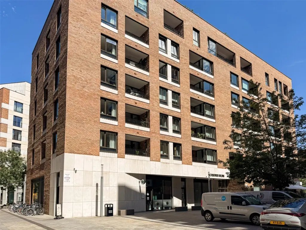 Apartment in St Leonard Shoreditch, Hackney, England 1 - 19125525