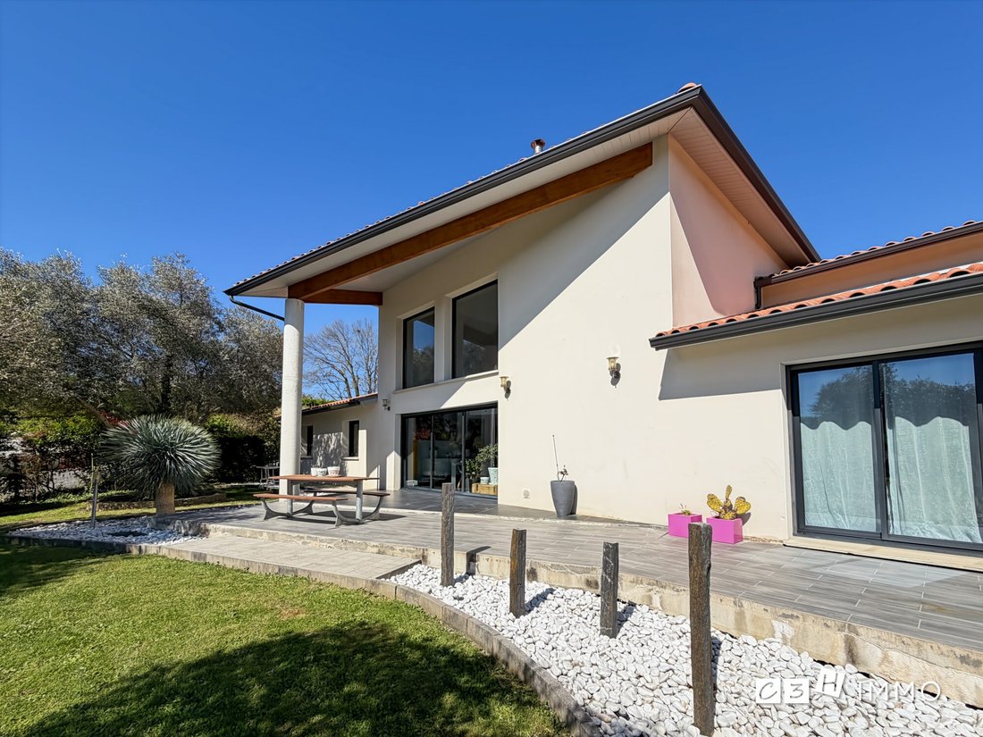 Villa en Mauzac, Occitania, Francia 1 - 17715573