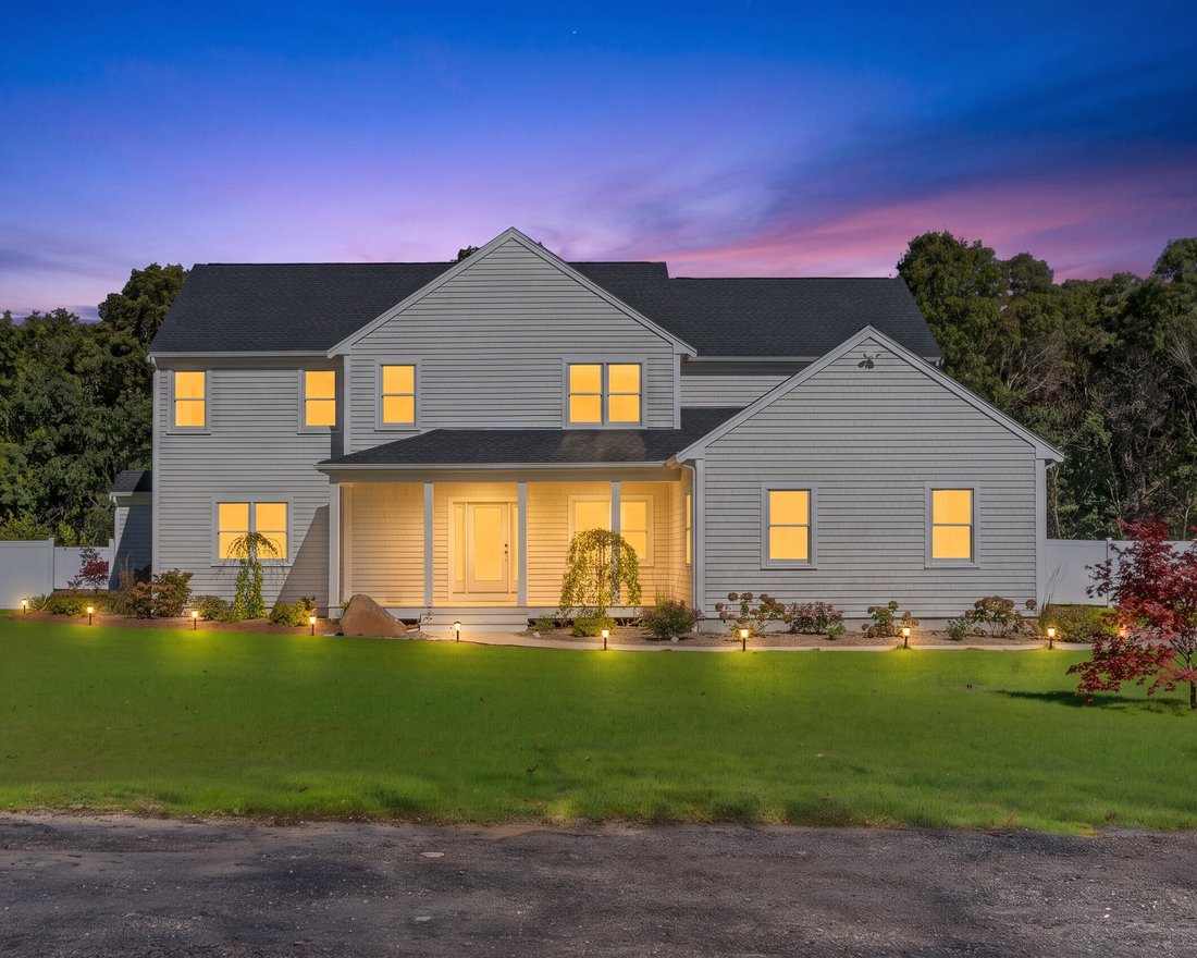 House in Chelsea, Massachusetts, United States 1 - 19123347
