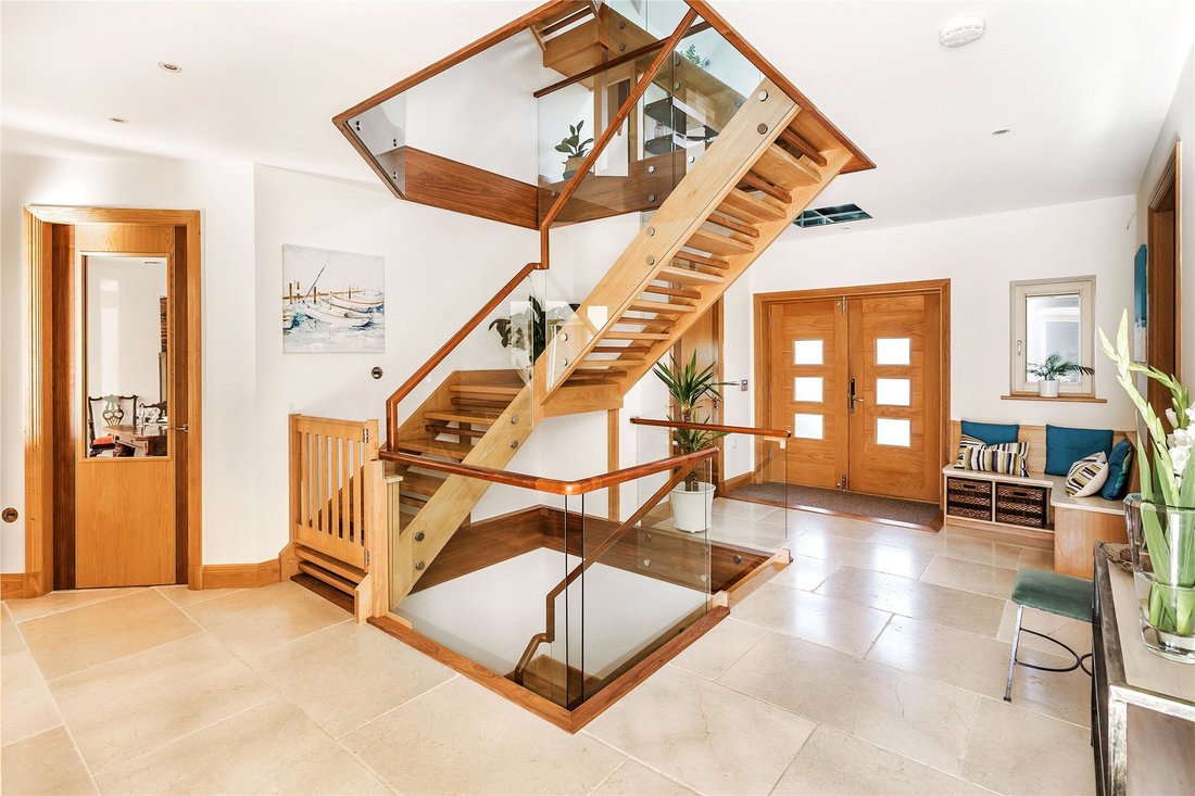 Casa a Mount Hermon, Woking, Inghilterra 3 - 19130816