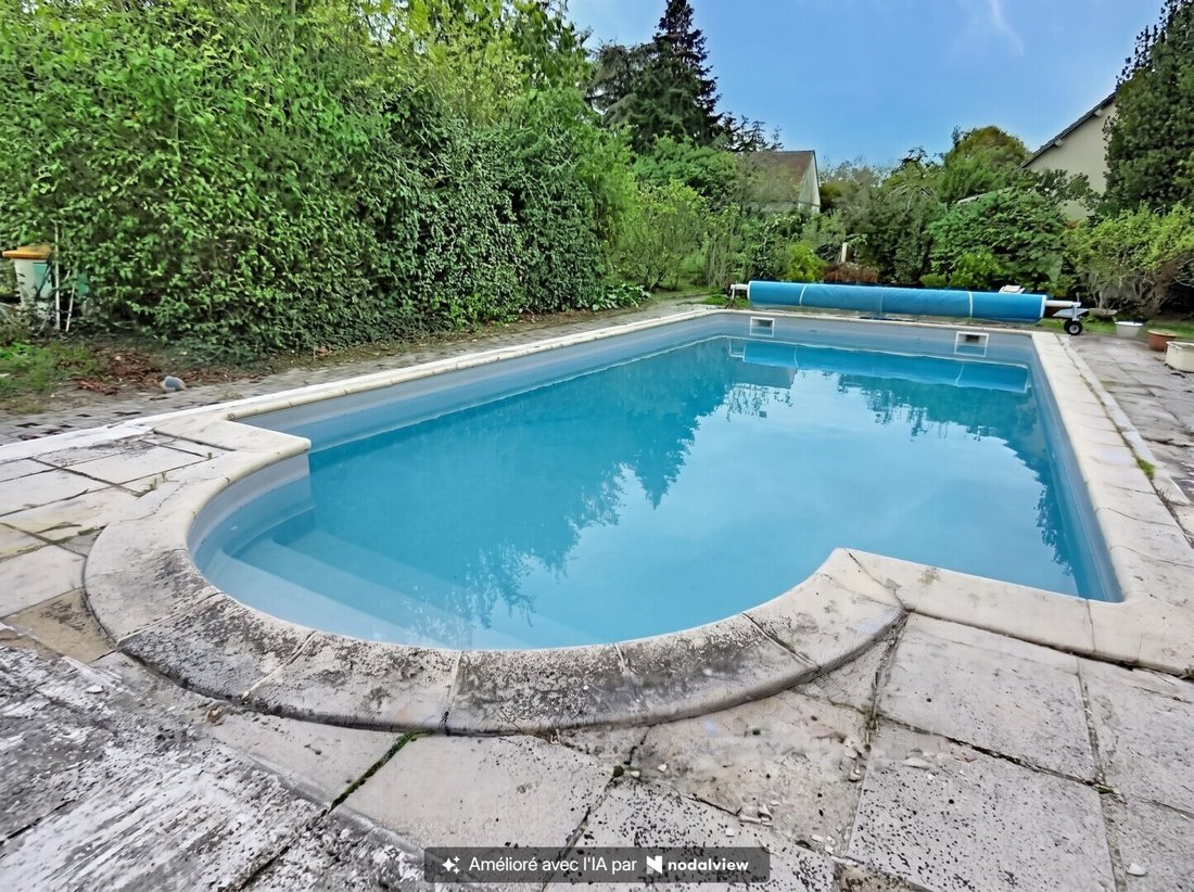 Villa a Sorel-Moussel, Centro-Val della Loira, Francia 4 - 19127055