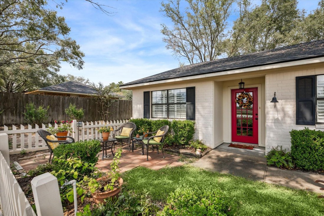 House in Bellville, Texas, United States 3 - 19132264
