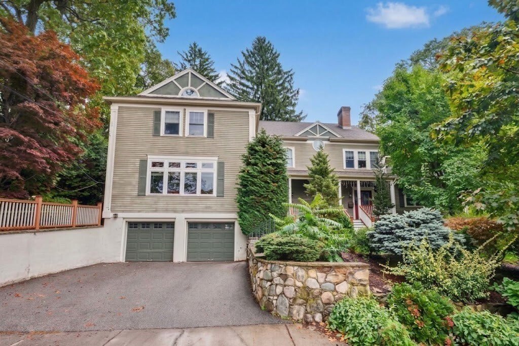 House in Newton, Massachusetts, United States 1 - 19128218