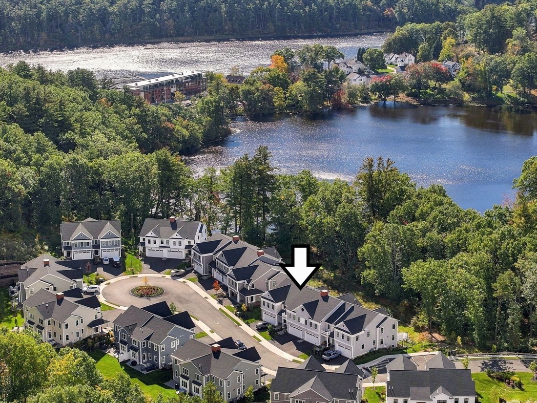 Condo in Amesbury, Massachusetts, United States 4 - 19128204