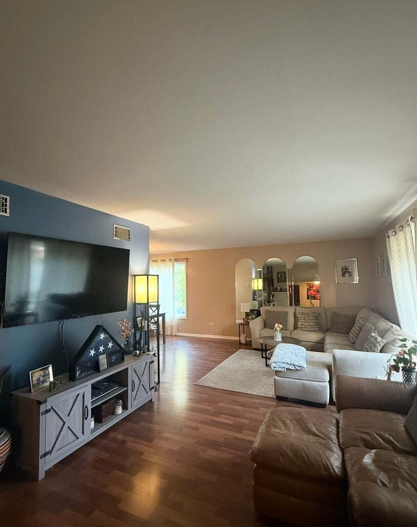 House in Willowbrook, Illinois, United States 3 - 19125112