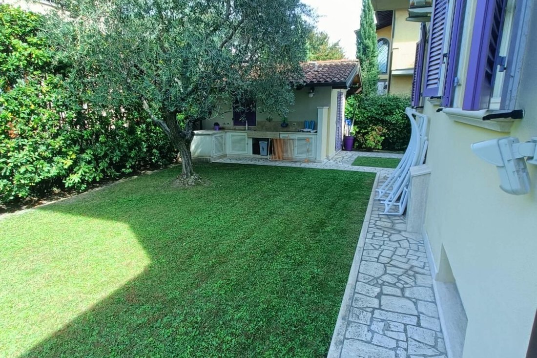 Villa a Pietrasanta, Toscana, Italia 4 - 19124641