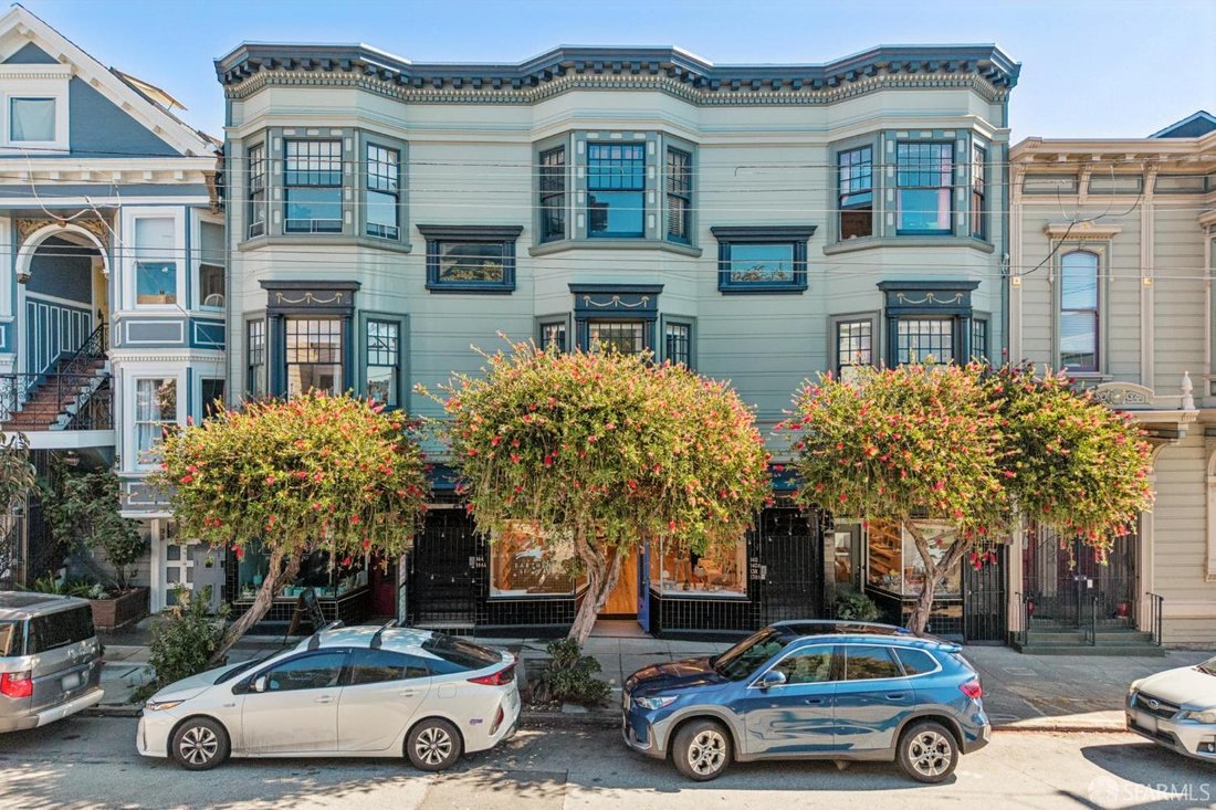 San Francisco, California, United States 1 - 19124386
